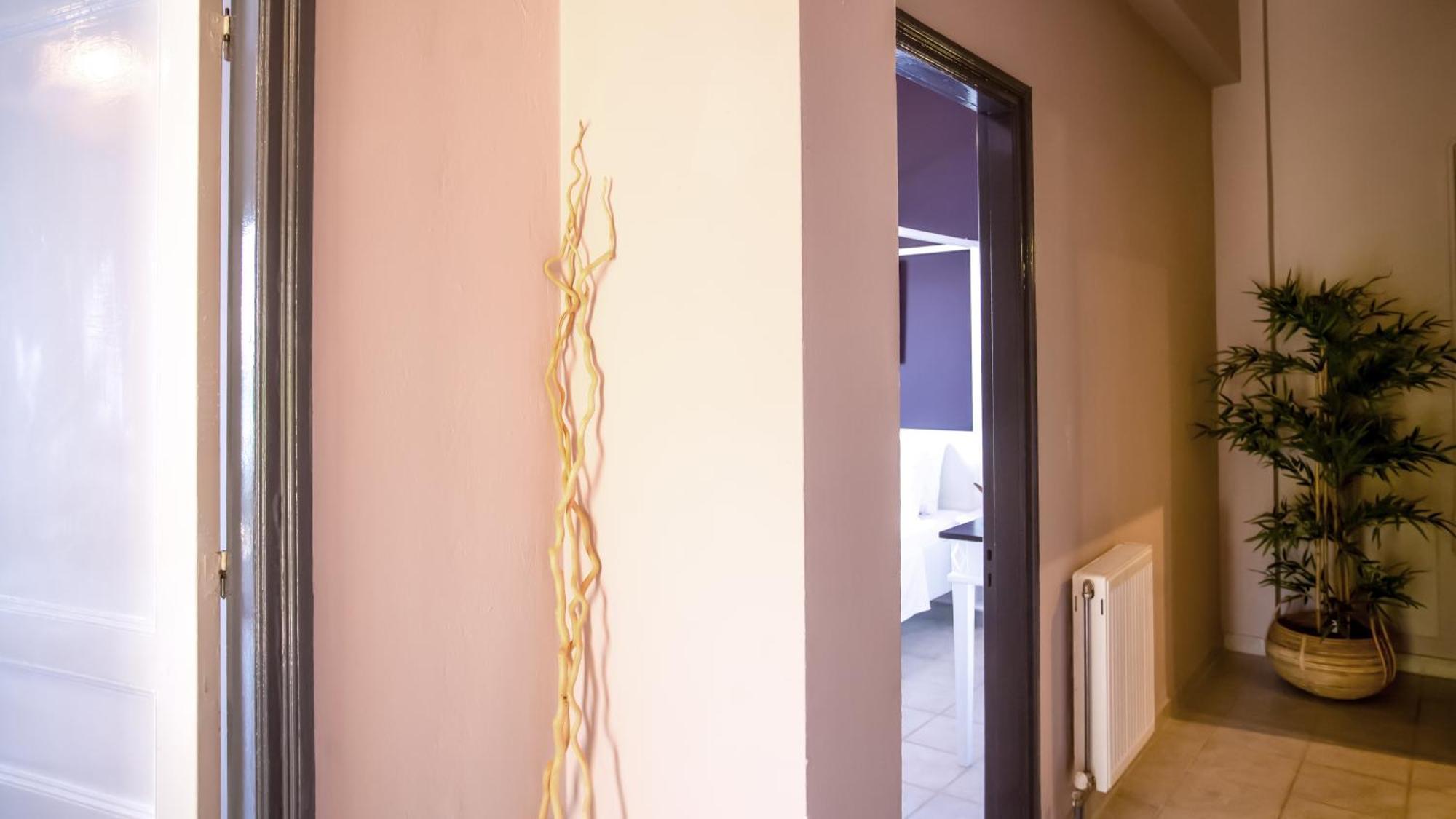 Ionian Kaizer Boutique * Achilleion